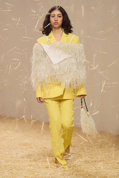 Look 47